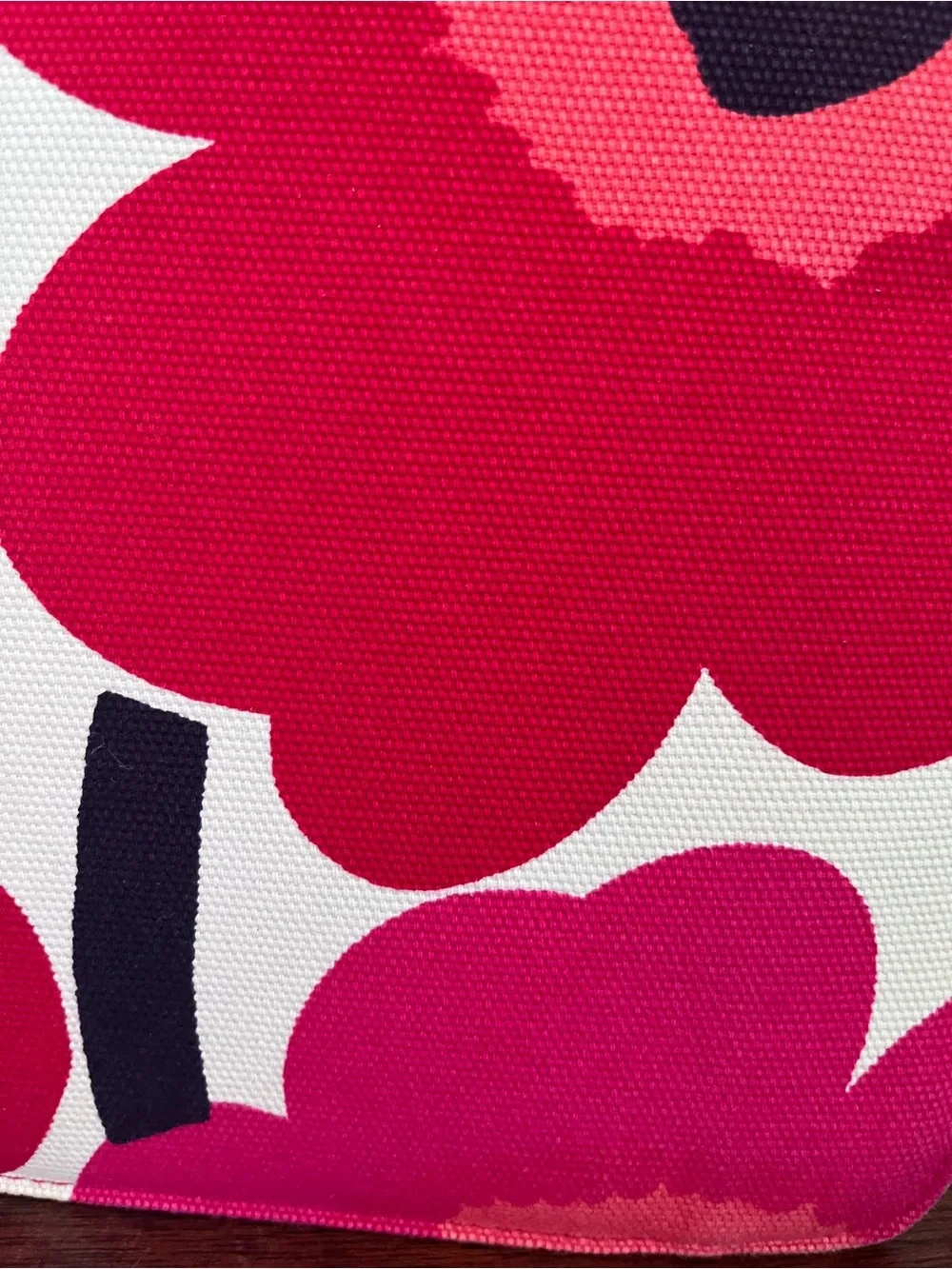 <Sold FB>Marimekko Laptop Sleeve Pink Red Poppy Floral Microsoft Surface